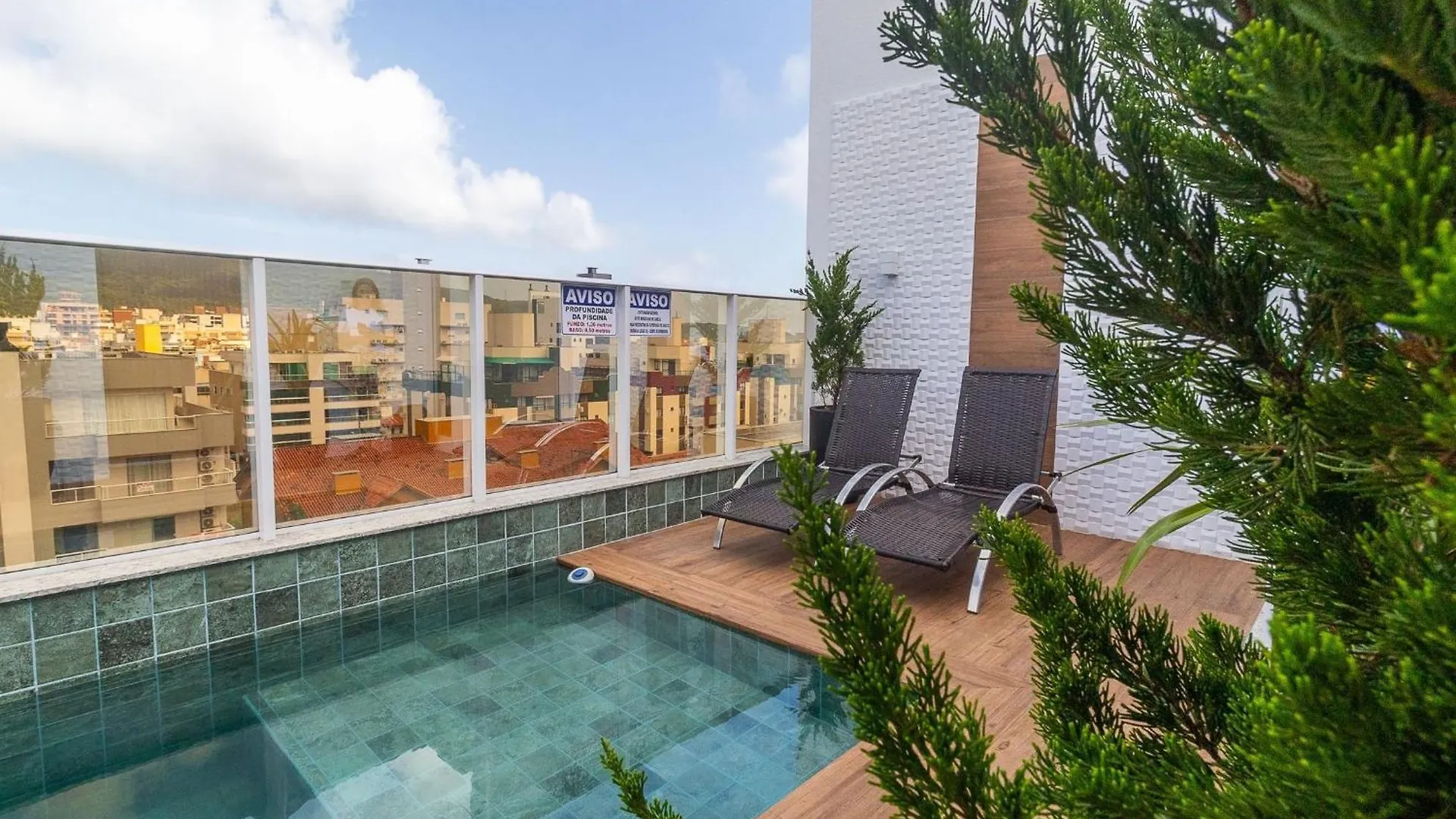 Barbados 302 - Excelente Apartamento 02 Suites - A Poucos Metros Da Praia De Bombas - Bombinhas