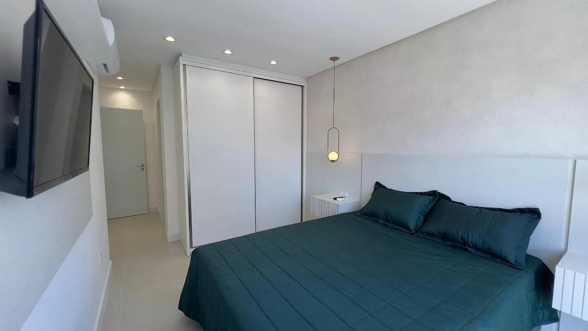 Apartman Barbados 302 - Excelente Apartamento 02 Suites - A Poucos Metros Da Praia De Bombas - Bombinhas Brazília