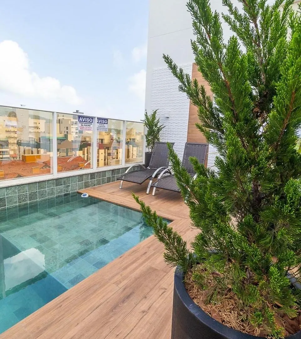 בומבינאס Barbados 302 - Excelente Apartamento 02 Suites - A Poucos Metros Da Praia De Bombas - 0*,  ברזיל