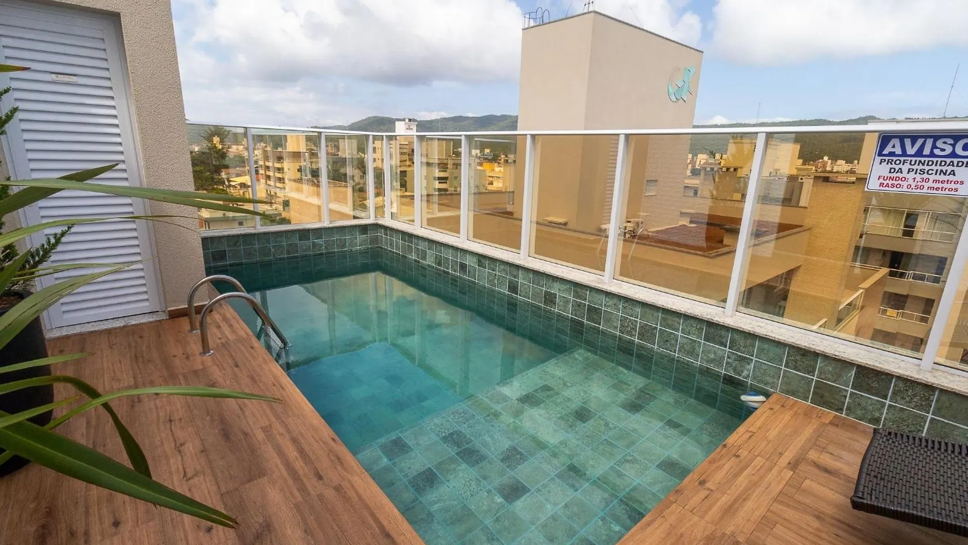 בומבינאס Barbados 302 - Excelente Apartamento 02 Suites - A Poucos Metros Da Praia De Bombas -